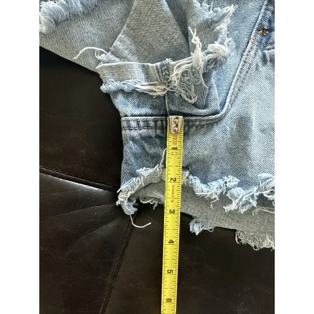 Rolla's Size 32 Dusters High Rise Slim Distressed Denim Jean‎ Shorts Light Wash